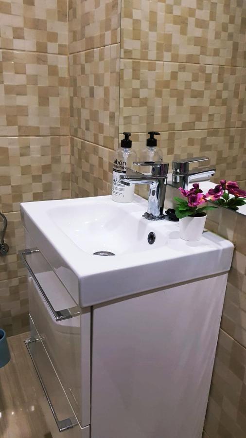 Habitacion, Salita Y Bano Privado, Reate Lbi00466 Більбао Екстер'єр фото